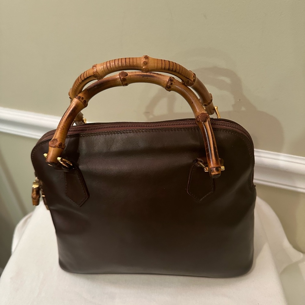 Gucci vintage brown leather bamboo bag with brown leather strap for a crossbody